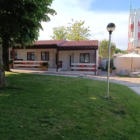 Villaggio Turistico Dei Tigli Padenghe sul Garda Room photo