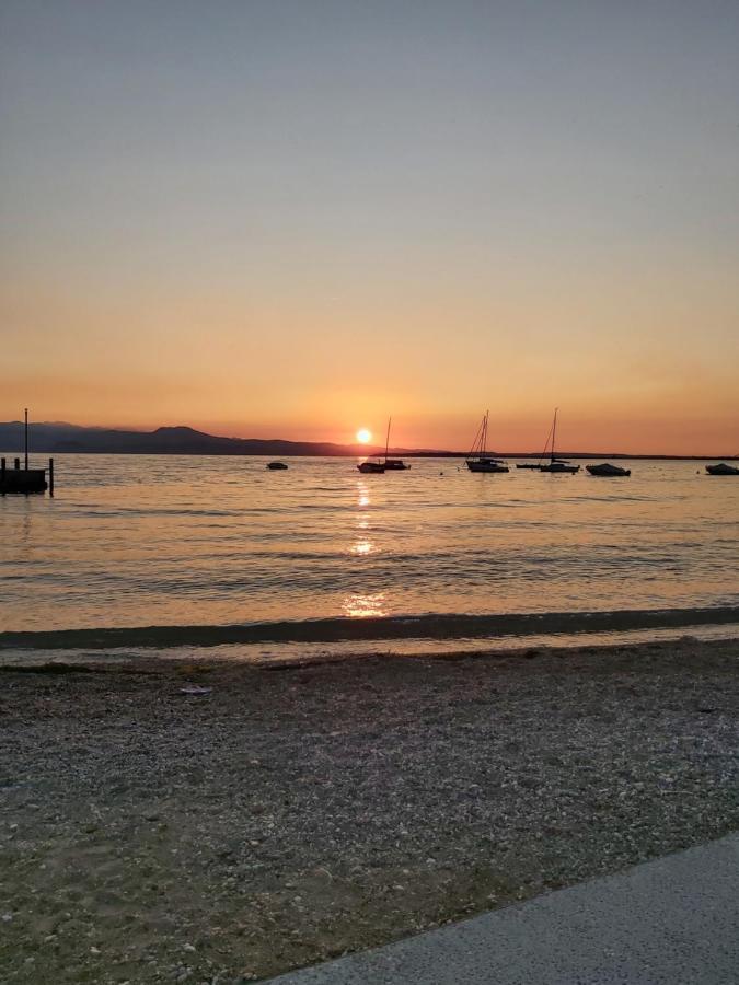 Villaggio Turistico Dei Tigli Padenghe sul Garda Exterior photo