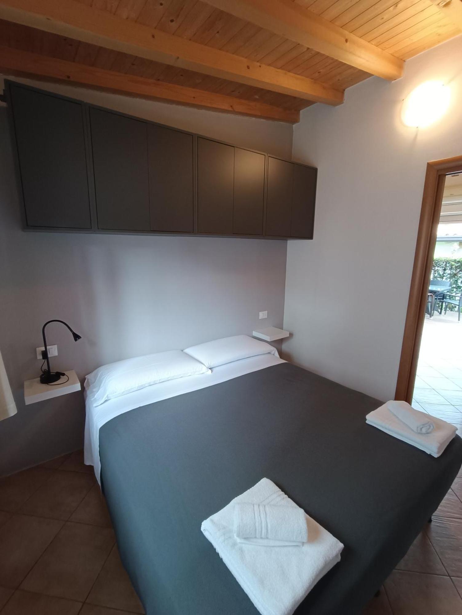 Villaggio Turistico Dei Tigli Padenghe sul Garda Room photo